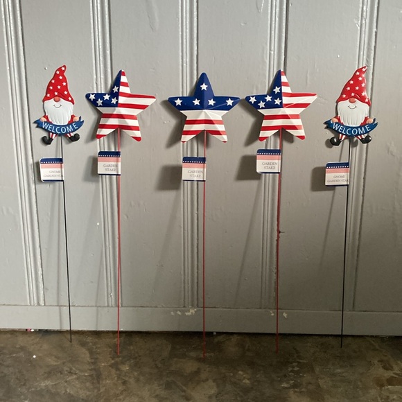 NWT- Set of 5- Welcome Gnomes & 3 Patriotic Stars 🇺🇸 Metal Yard Stakes - Picture 12 of 17
